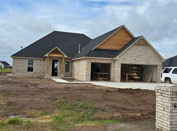 8634 Rip Way, El Reno, OK 73036