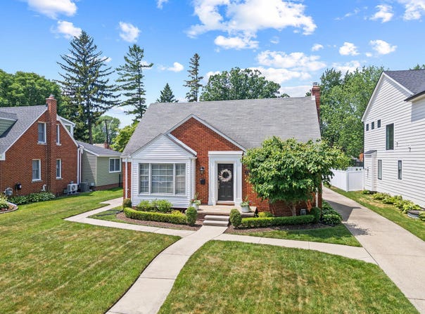 2213 N Wilson Avenue, Royal Oak, MI 48073