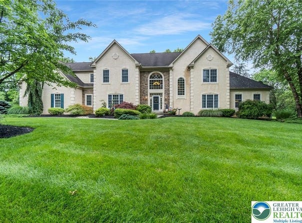 60 Melchor Drive, Williams Twp, PA 18042