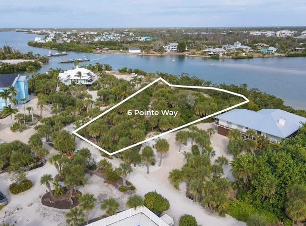 6 POINTE Way, PLACIDA, FL 33946