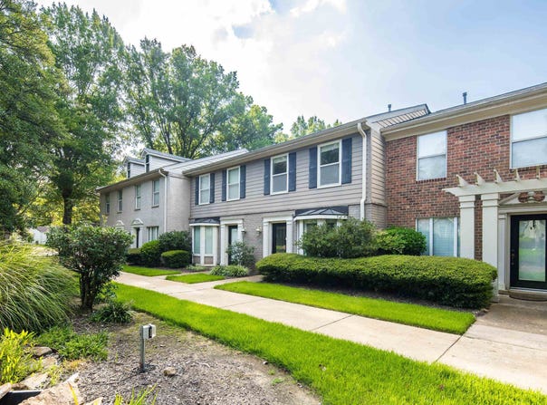 7488 GERMANTOWN Sq, Germantown, TN 38138