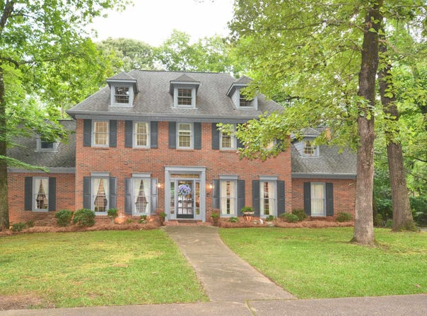 2568 DOLLY RIDGE ROAD, VESTAVIA HILLS, AL 35243