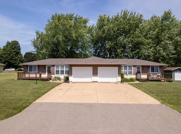 1607-1609 E UPHAM STREET, Marshfield, WI 54449