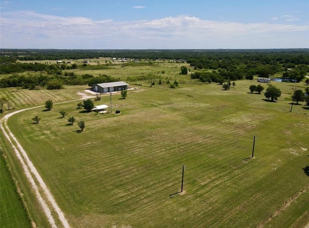 1400 FM 3264, Sunset, TX 76270