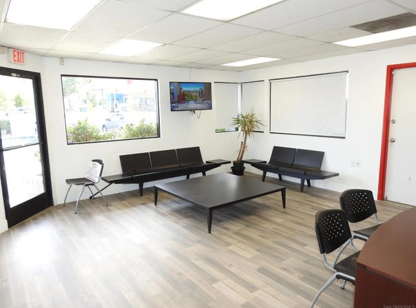10503 Mission Gorge Rd, Santee, CA 92071