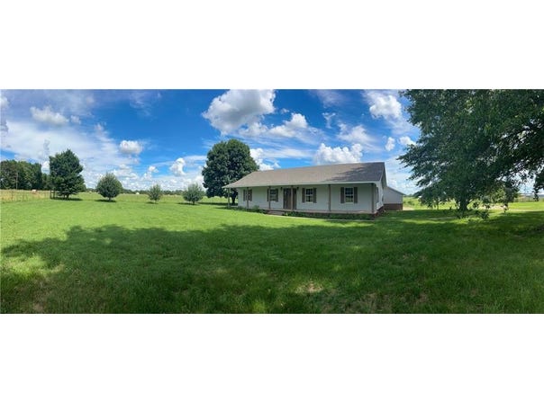 17605 Bittersweet  RD, Gravette, AR 72736