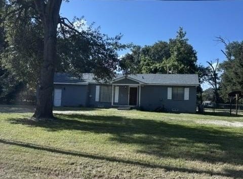 110 Henry IV Trace, Mabank, TX 75156