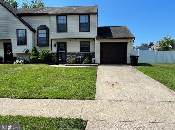 127 GREENWICH DRIVE, WESTAMPTON, NJ 08060