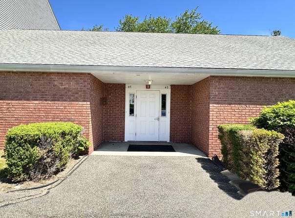 45 Southwind Lane, Milford, CT 06460