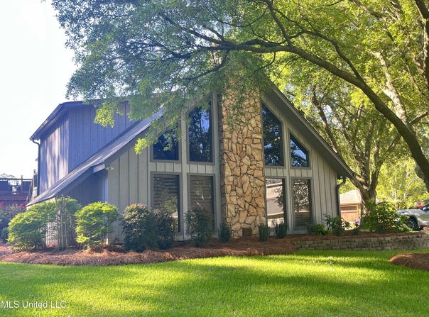 115 Lakeland Drive, Florence, MS 39073