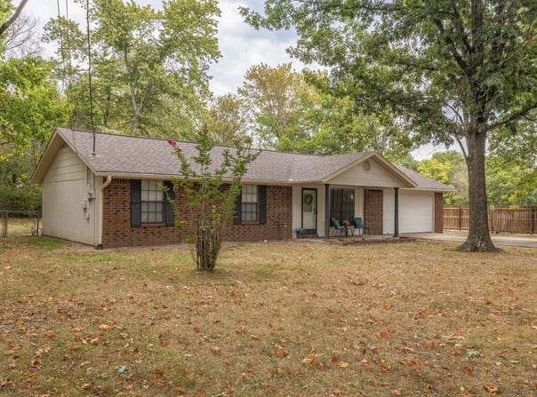 232 Webber Street, West Fork, AR 72774