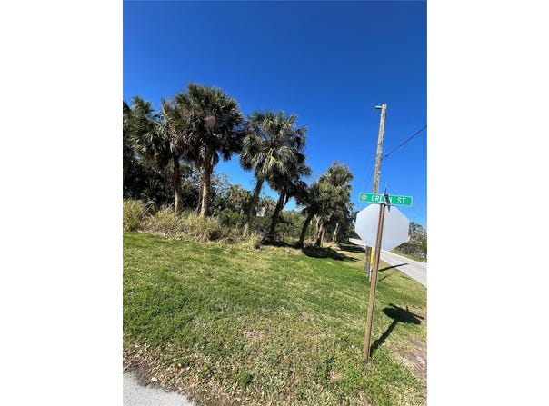 BETTY STREET, PORT RICHEY, FL 34668