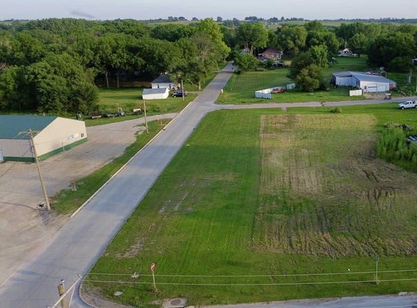 State and Washington St., Bedford, IA 50833