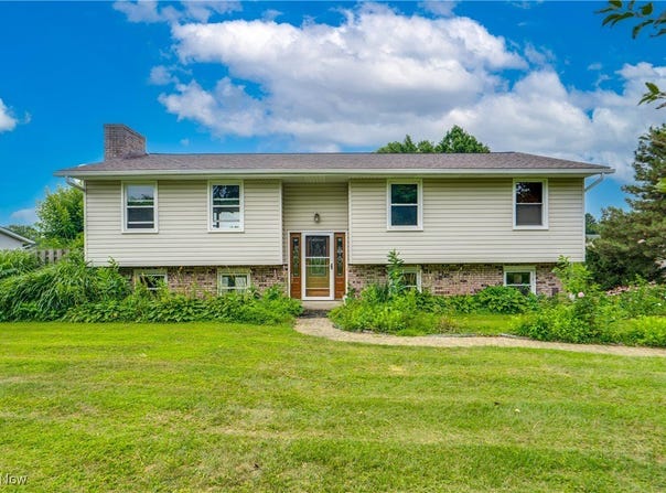 7660 Cranford Street NW, Massillon, OH 44646