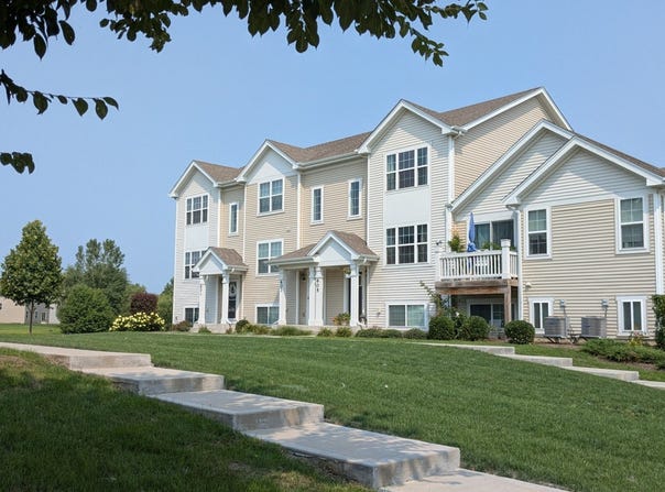 605 Berry Ridge Drive, Joliet, IL 60431