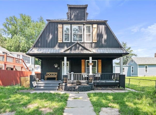 923 4th Avenue, Leavenworth, KS 66048