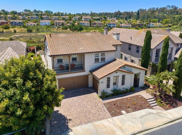 3243 Avenida Aragon, Carlsbad, CA 92009
