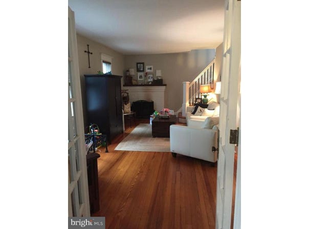 159 WAYNE AVENUE, HADDONFIELD, NJ 08033