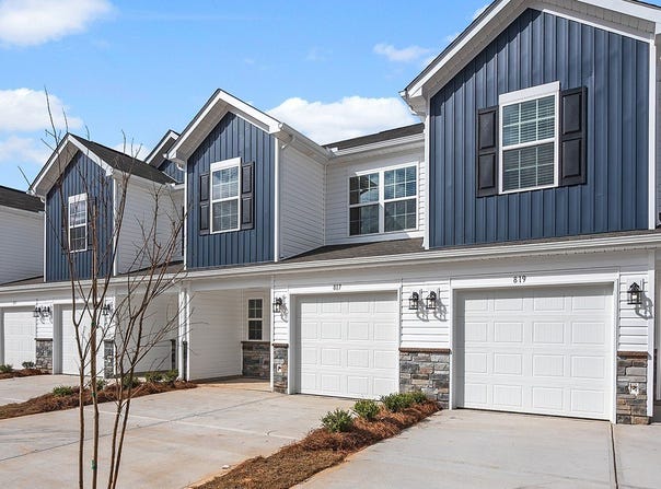 608 Curry Ct., Spartanburg, SC 29301