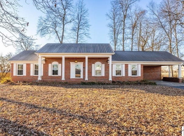 8189 State Route 94 W, Murray, KY 42071