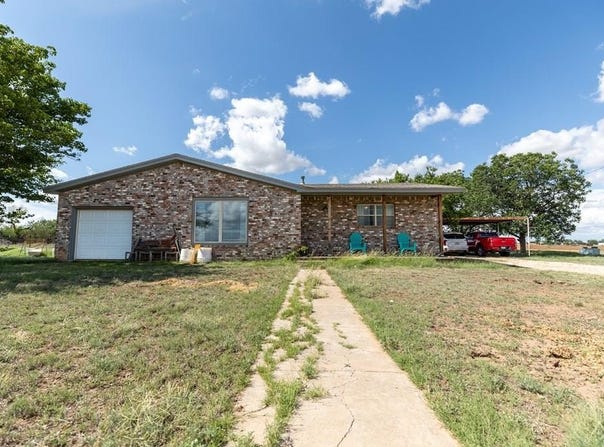 14356 CR 2214, Fluvanna, TX 79517