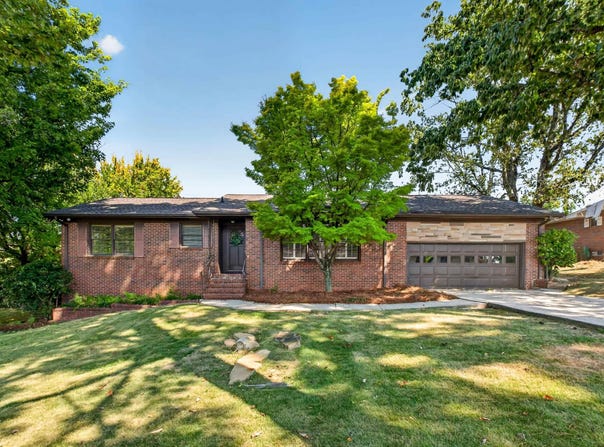 2148 MOUNTAIN VIEW DRIVE, VESTAVIA HILLS, AL 35216