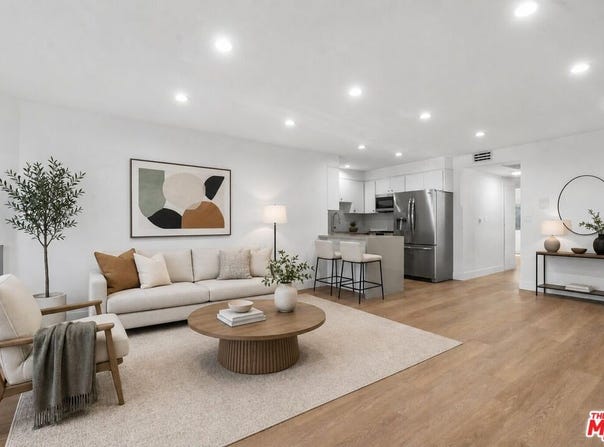 3939 Moore St, Los Angeles, CA 90066