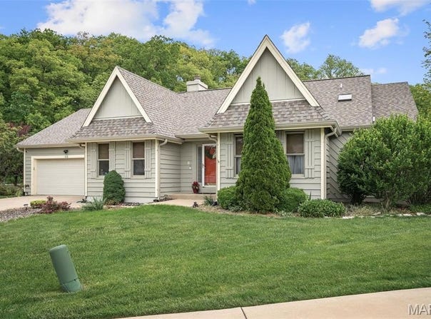 108 Antoinette Terrace, Lake St Louis, MO 63367
