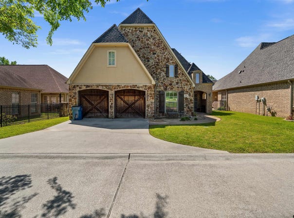 104 Elm Tree Circle, Bullard, TX 75757