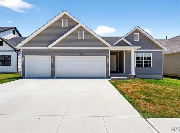 1458 Grey Wolf Drive, Imperial, MO 63052