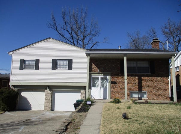 3578 Fieldcrest Drive, Cincinnati, OH 45211