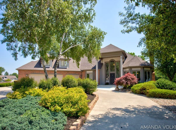 8608 Woodruff Drive SW, Byron Center, MI 49315