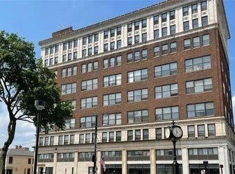 59 Lincoln Way E, Massillon, OH 44646