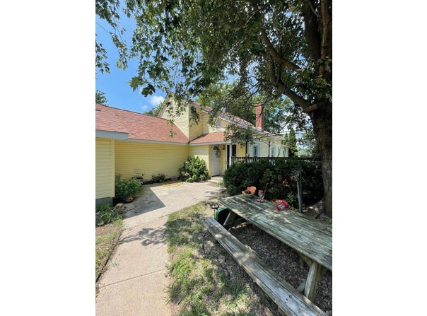 18669 E State Road 58, Sandborn, IN 47578