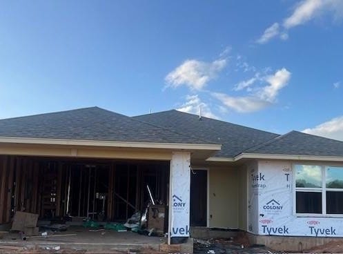 912 Hazy Brook Circle, Chickasha, OK 73018
