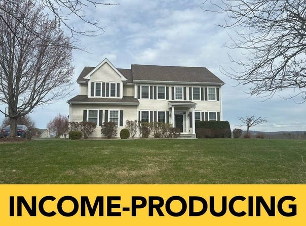 4 Augusta Ct, Monroe, NY 10950