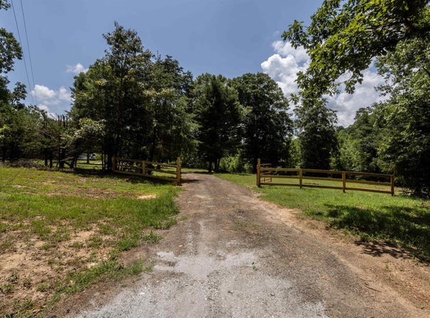 158 Brockeric Road, Honea Path, SC 29654