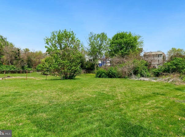 302 HIGHLAND AVENUE, ROCKVILLE, MD 20850