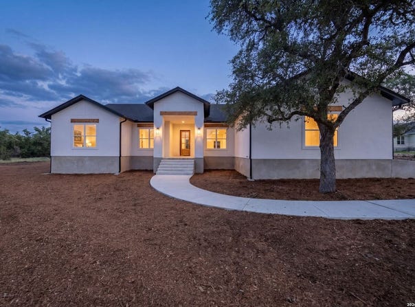 286 Serenity Pass, Spring Branch, TX 78070