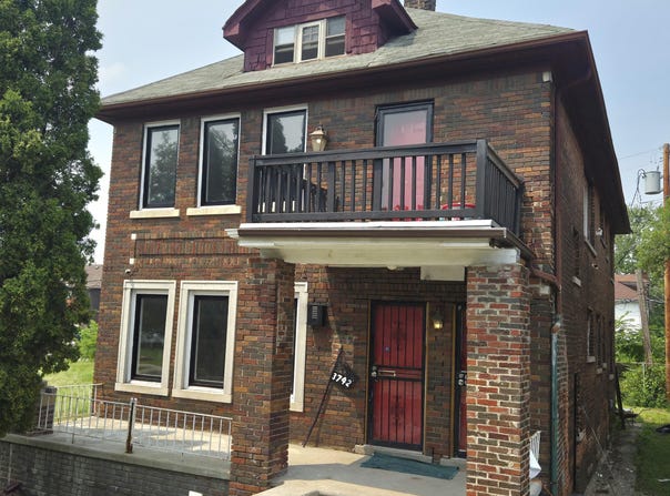3742 W Grand Street, Detroit, MI 48238