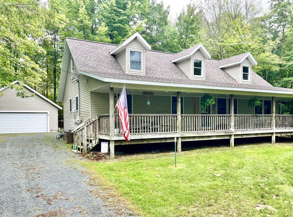 4760 N LAKESHORE DRIVE, MEARS, MI 49436
