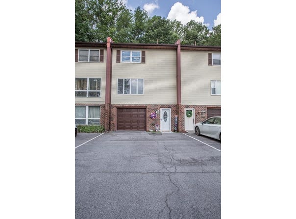 608 Sapphire Lane, BECKLEY, WV 25801