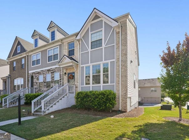 5534 Radford Loop, Fairburn, GA 30213