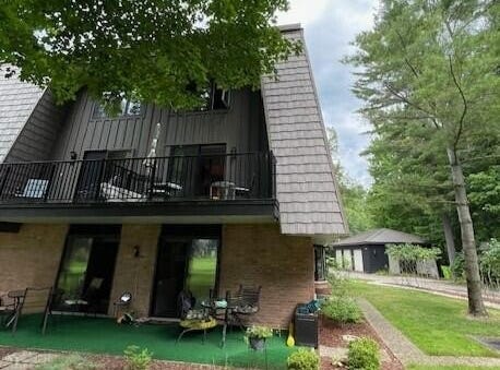 126 Flag Point Drive, Roscommon, MI 48653