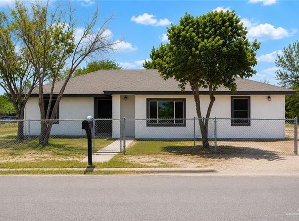 201 W 7th Street, La Joya, TX 78560