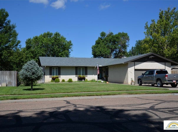 1705 N Anderson Street, Garden City, KS 67846