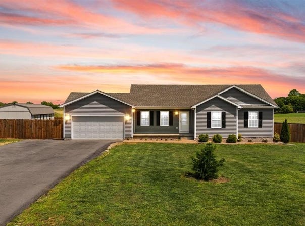 266 Agape Road, Munfordville, KY 42765