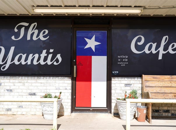 108 S Main Street, Yantis, TX 75497