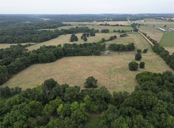 9786 Eldson Dr, Decatur, AR 72722