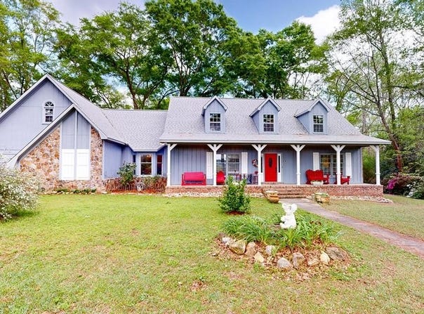 1109 Sanitary Dairy Road, Cowarts, AL 36321
